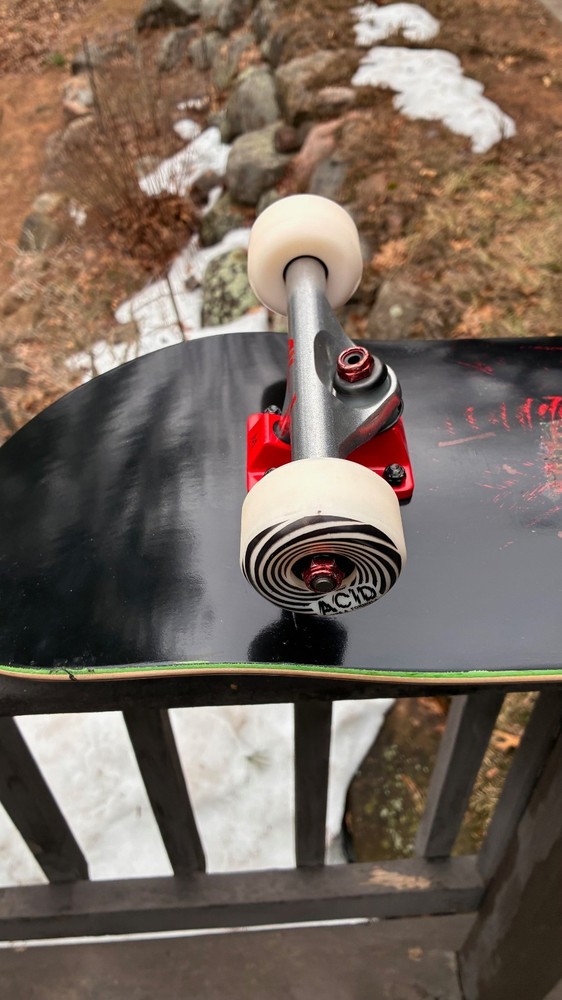 ZERO ADAM ARUNSKI Skateboard Complete PREOWNED