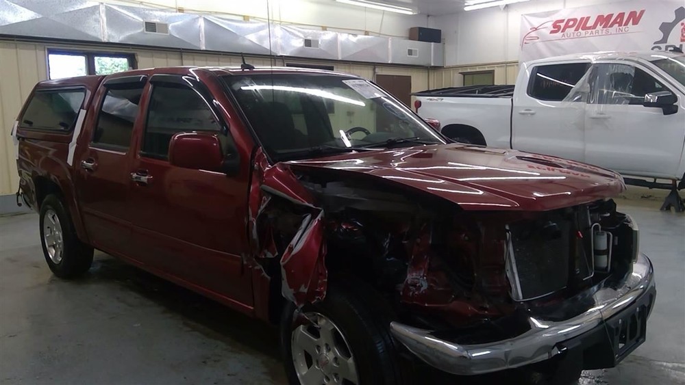 CANYON 2010 High Mounted Stop Light 1655952