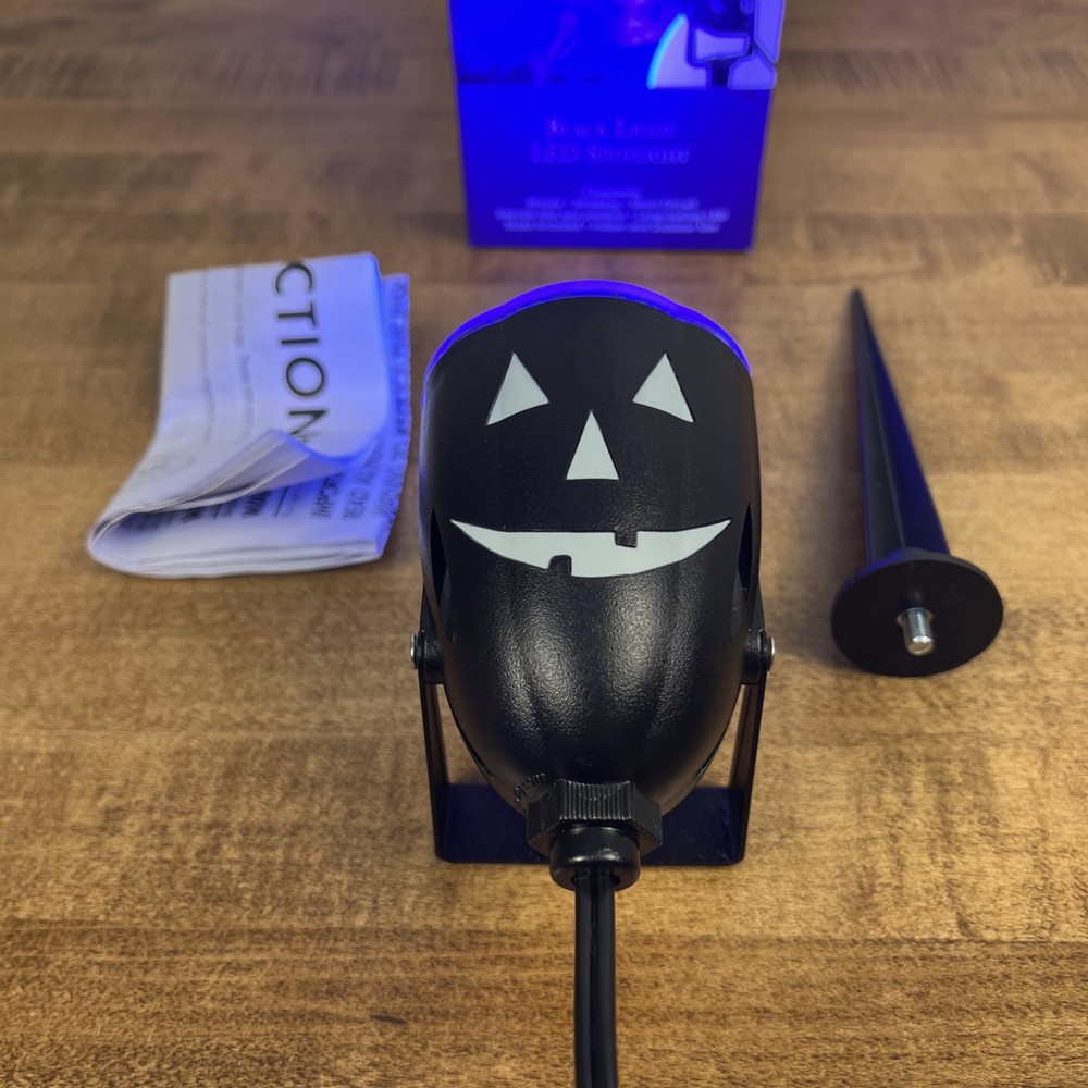 Black Light LED Spotlight Spirit Halloween 3 Function With Box