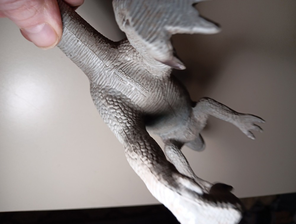IMPERIAL DEINONYCHUS GREY Dinosaur FIGURE