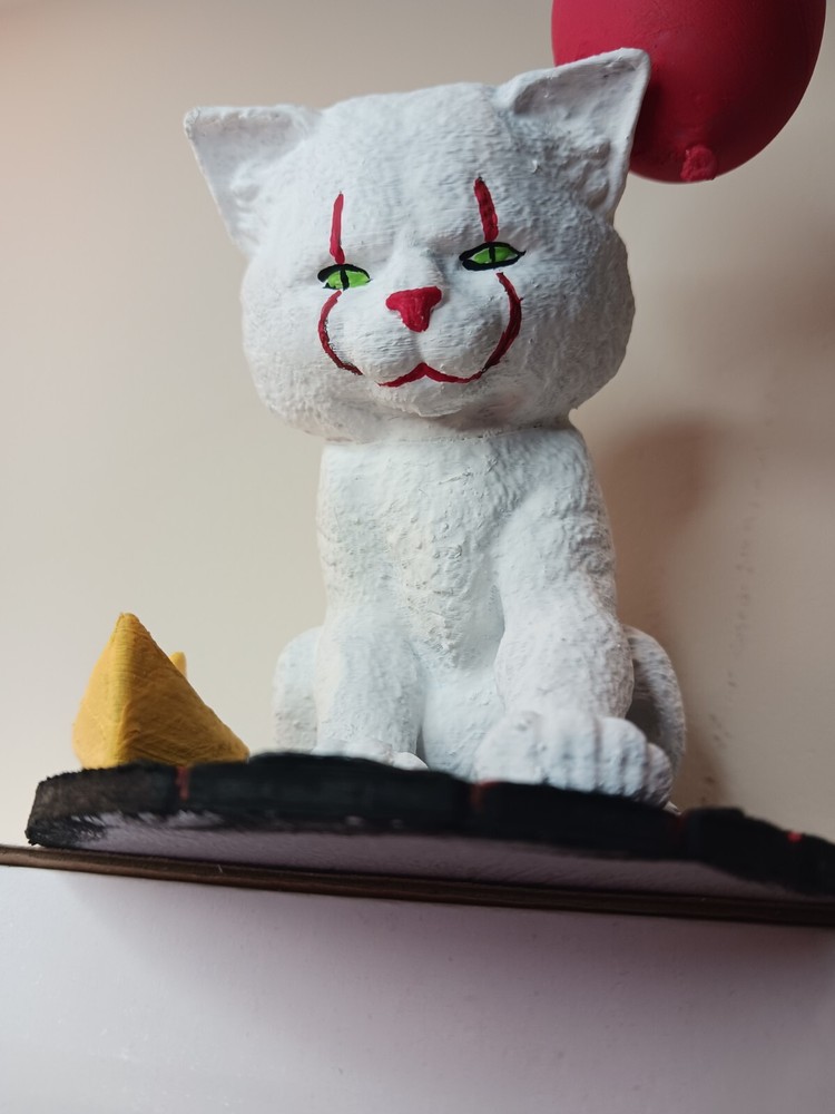 Pennywise Horror Kitty Statue 3D Printed Hand Painted