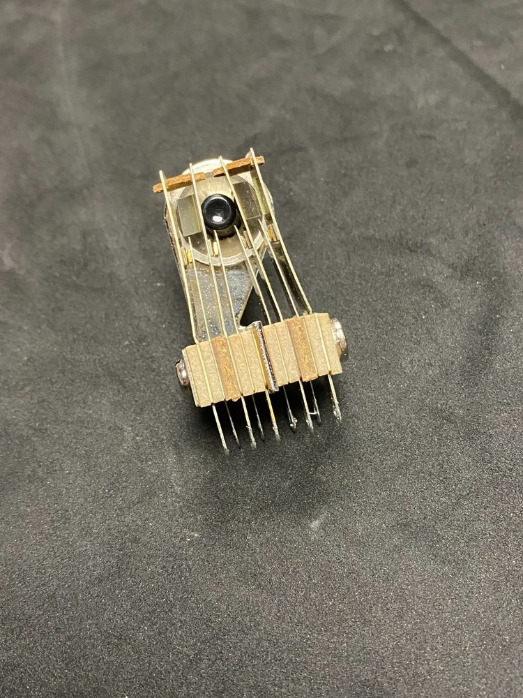 Switchcraft 4-Pole Right Angle Toggle Switch, Parker Guitars & Others