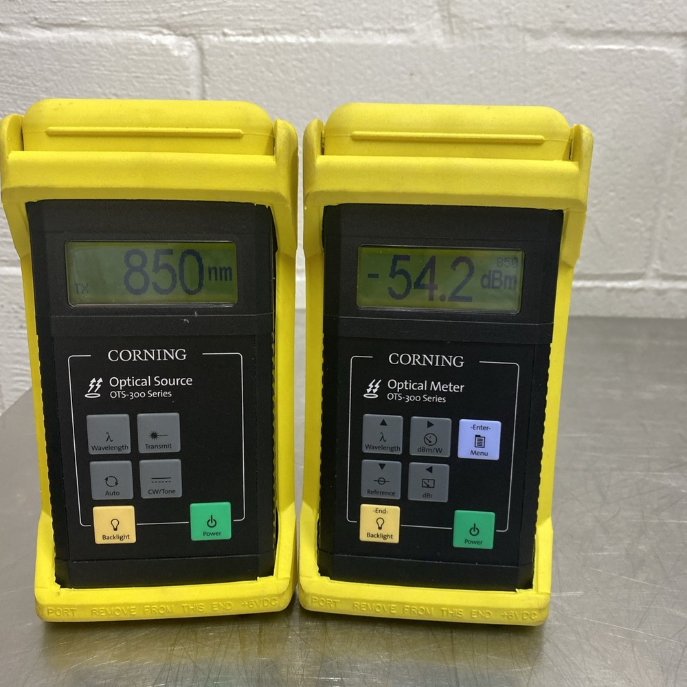 Corning OTS 300 Series Optical Source & Optical Meter