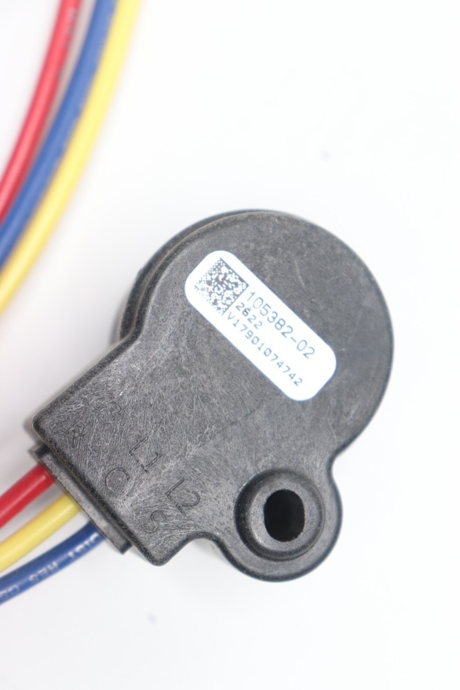 Wiring Harness Molded Plug 3 Pin Compressor Connector 105382-02