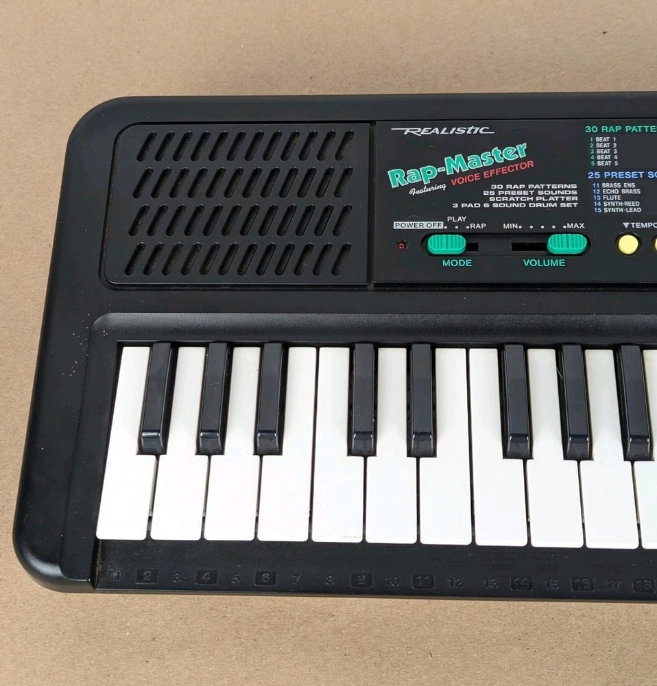 Realistic Concertmate 800 Rap-Master Electronic Keyboard & Scratch Pad TESTED