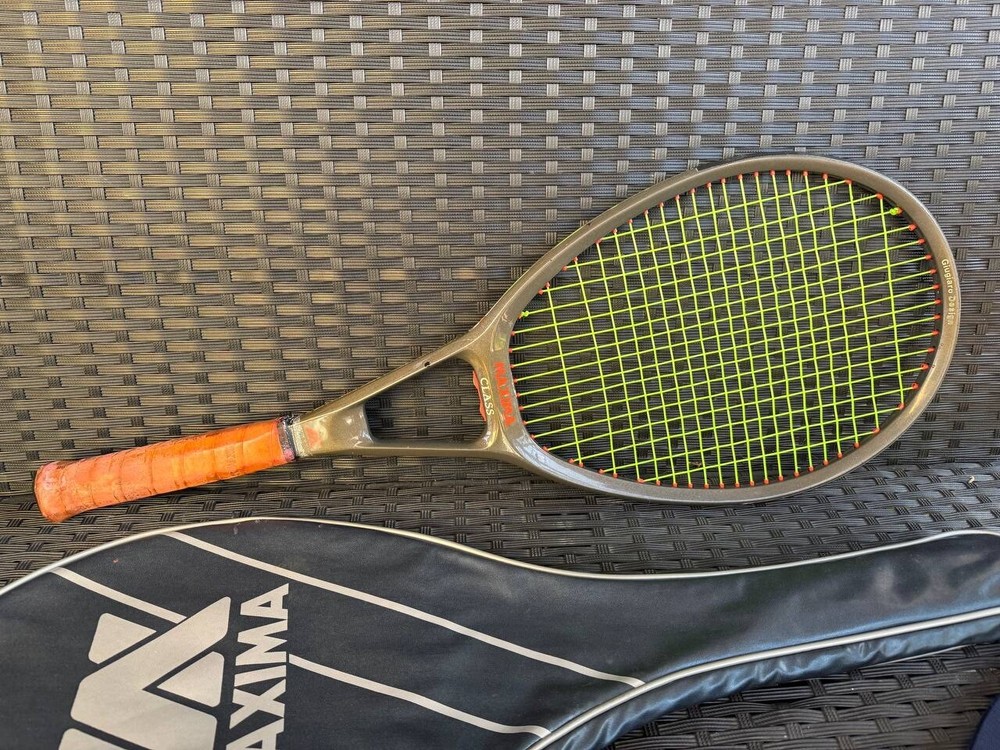 MAXIMA CLASS - JUGIARO DESIGN - RACKET - ORIGINAL GRIP AND LINING