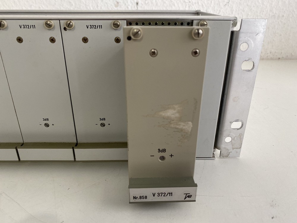 5x Tab V372/2 Amplifier Racked "Not Tested"