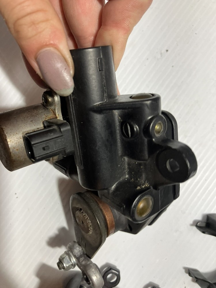 2004 Honda Cbr 1000rr Steering Stabilizer (OEM)