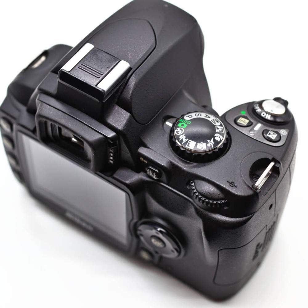 Nikon NIKON D40X Body [, Tested]