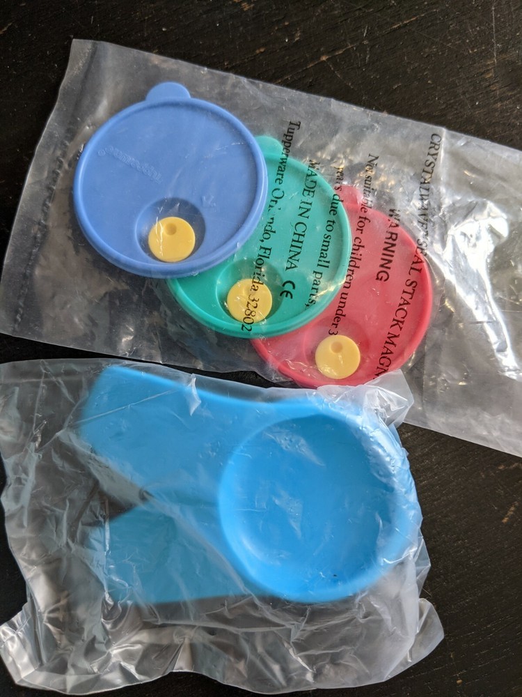 10 Magnet Tupperware Lot #4