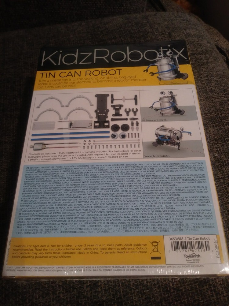 KidzRobotix- Tin Can Robot- New Still In Plastic