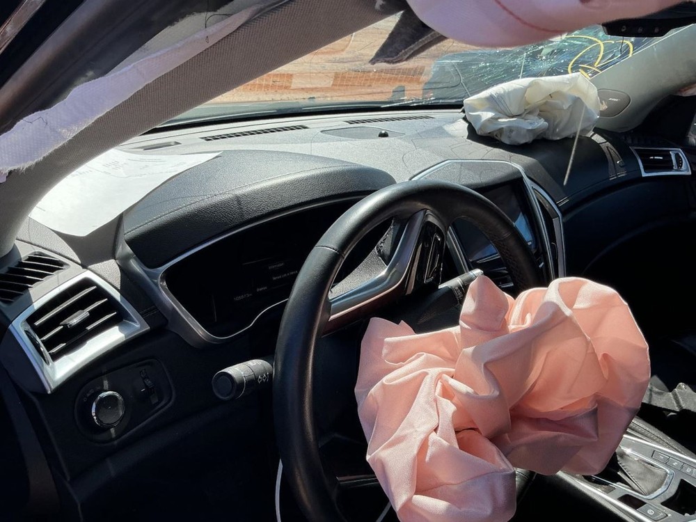 SRX 2015 Glove Box 4996100