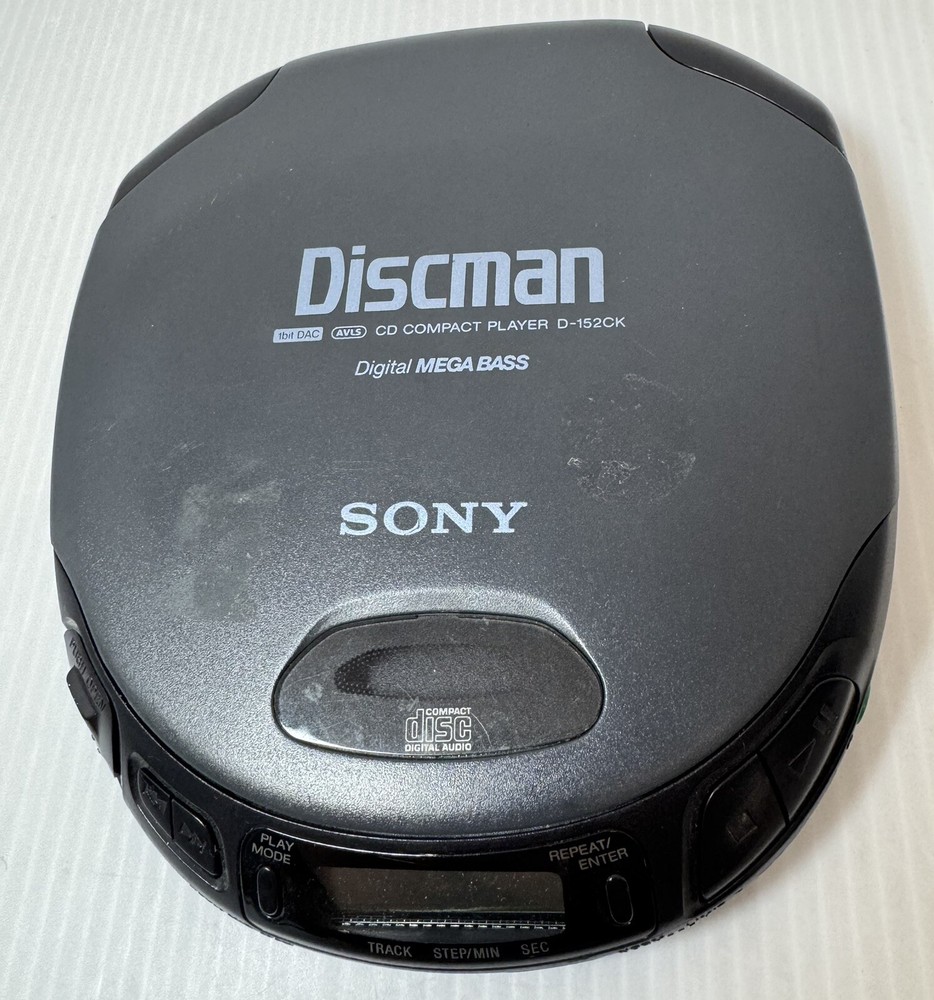 Sony D-152CK CD Player Personal Black Discman Tested W/ CD Case Holder