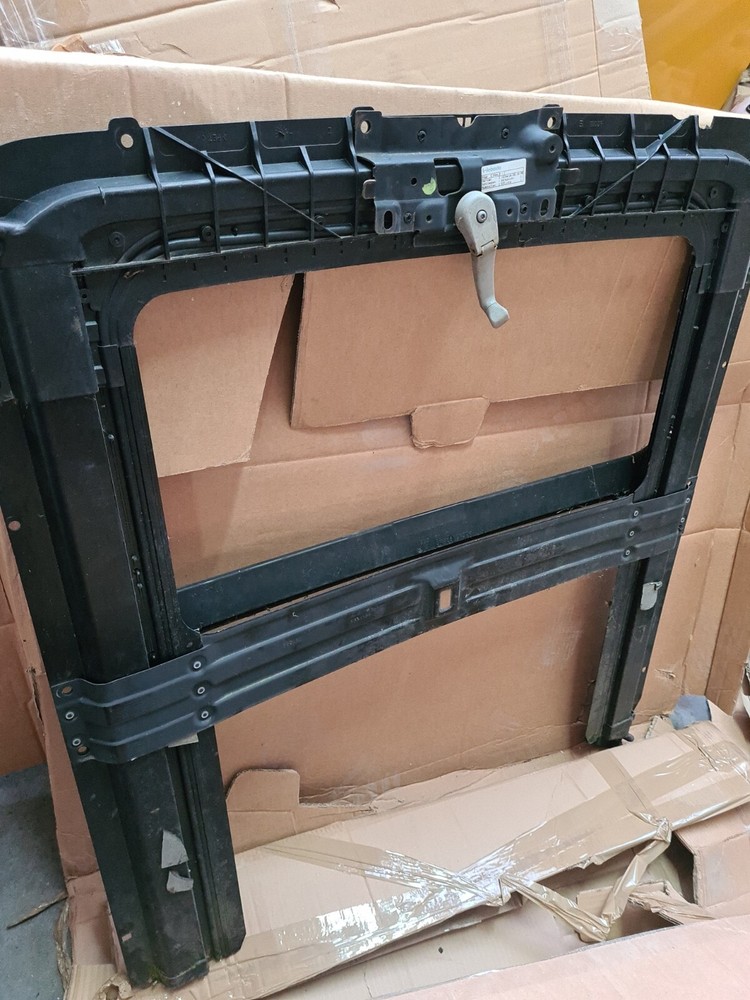 Ford Focus Mk1 Sunroof Opening Frame