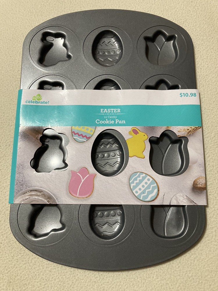 TWO DIFFERENT PATTERNWay To Celebrate! Easter Cookie Pan - New - FREE SHIPPING
