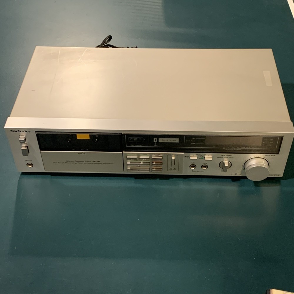 Vintage TECHNICS RS-M226 Stereo Cassette Deck Recorder Good Working Condition