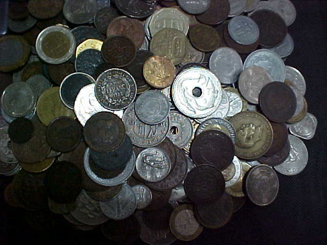 DELUXE 4 LB WORLD COIN MIXTURE