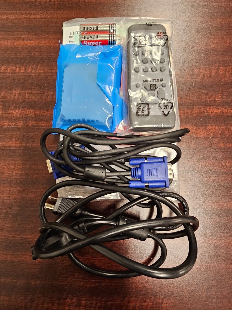 Hitachi CPX1 Projector XGA Portable Projector