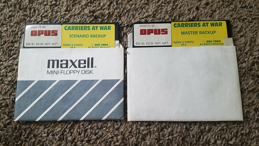 VINTAGE APPLE II 5.25 FLOPPY DISK SOFTWARE COMPUTER GAME CARRIERS AT WAR *92