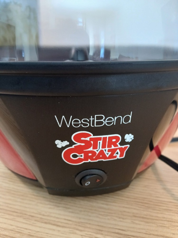 Westbend Stir Crazy Popcorn Popper Machine 6qt Perfect Condition
