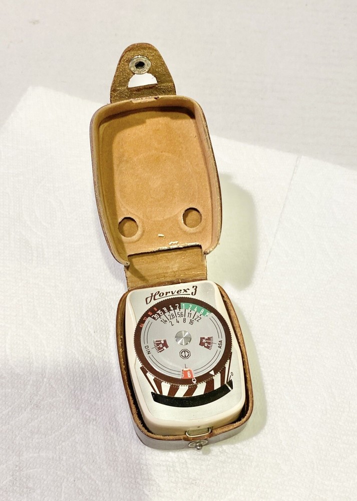 Vintage Horvex 3 Light Meter with Leather Case