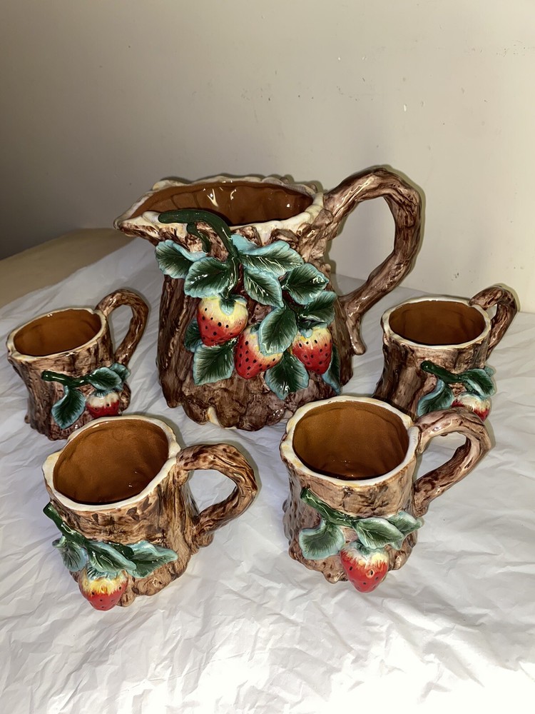 Apple Tree Strawberries Design Bark Ceramic pitcher and cup set damaged