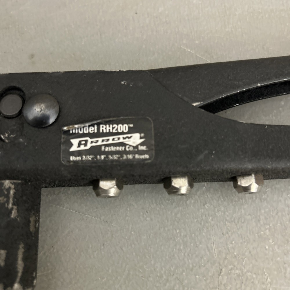 Arrow Model RH200 Rivet Tool, Hand Riveter