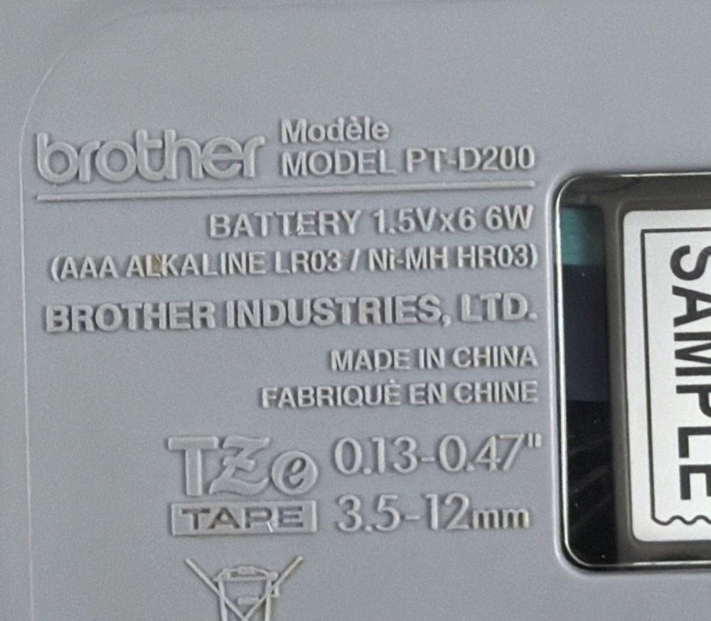 Brother P-Touch PT-D200 Label Maker System Handheld Printer with Tape - Tested