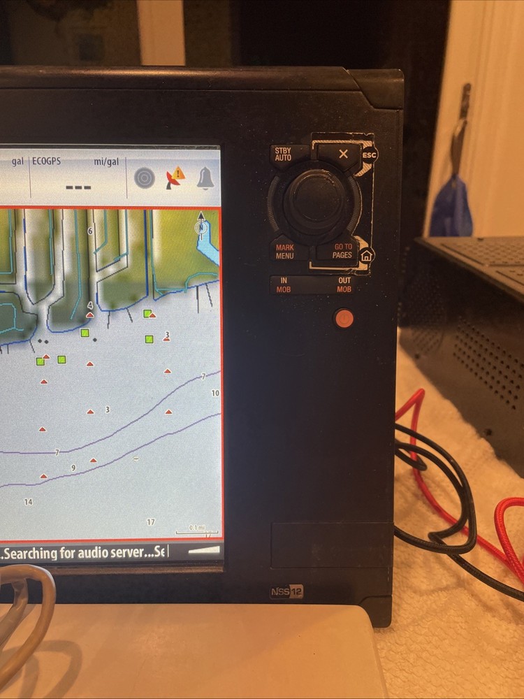 Simrad NSS12 Display AMER - Good Condition