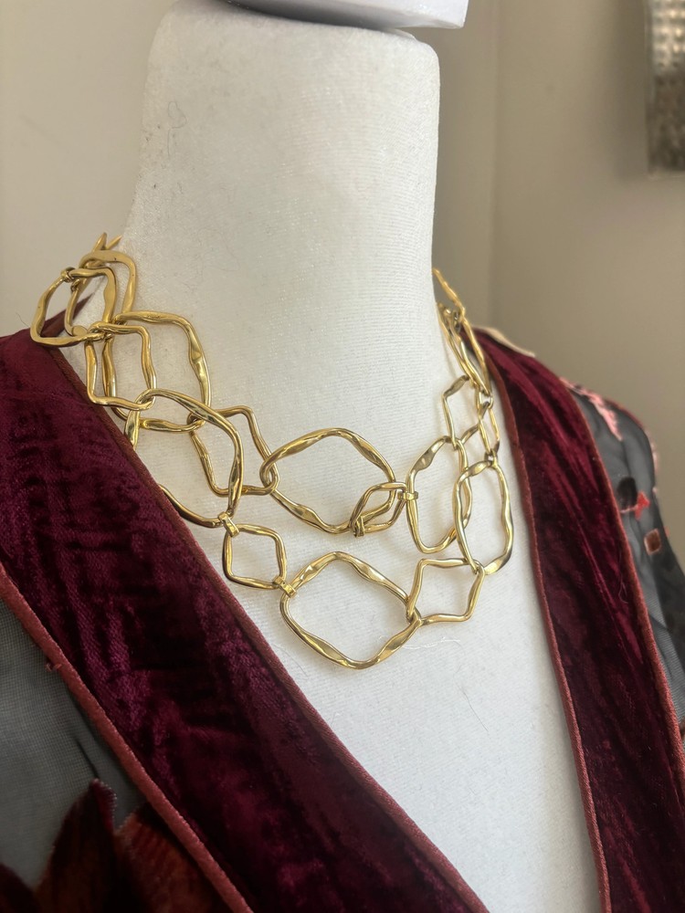 Atypic large link brass Chain link necklace