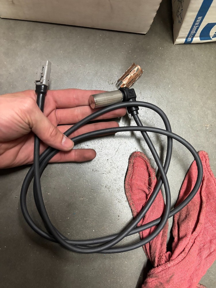 BENDIX SPEED SENSOR P/N 801546