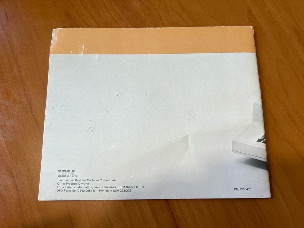 IBM Correcting Selectric II Typewriter Operating Instructions Manual 1973