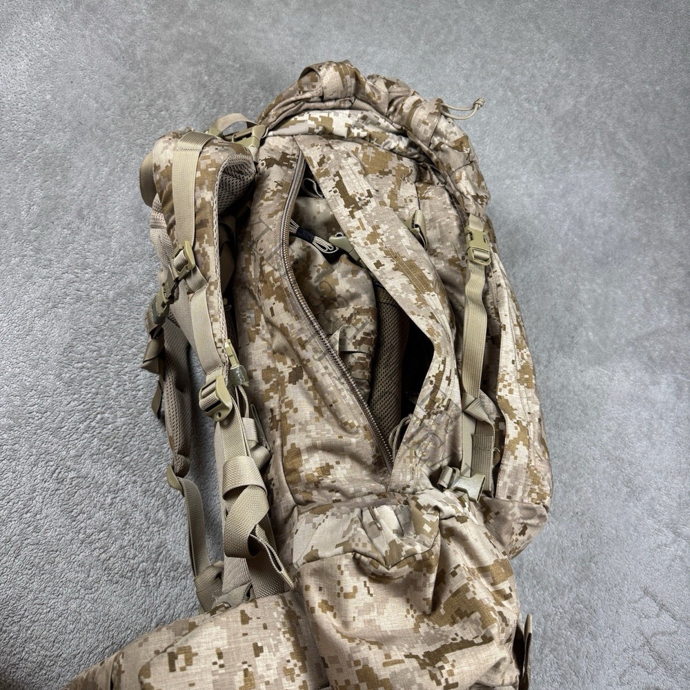 Mystery Ranch M4.0 Pack (M, AOR1)