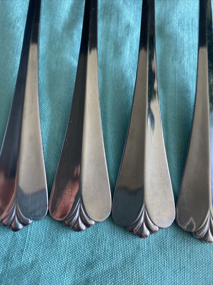 4 Pcs Rogers Co Country Shell Dinner Forks Stainless Flatware