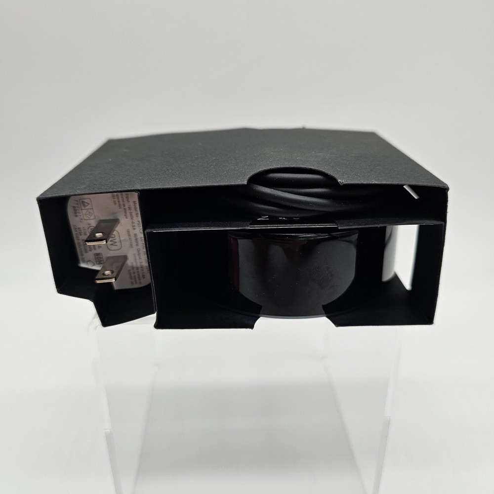 Amazon Echo Dot 2nd Generation black Smart Speaker new in box