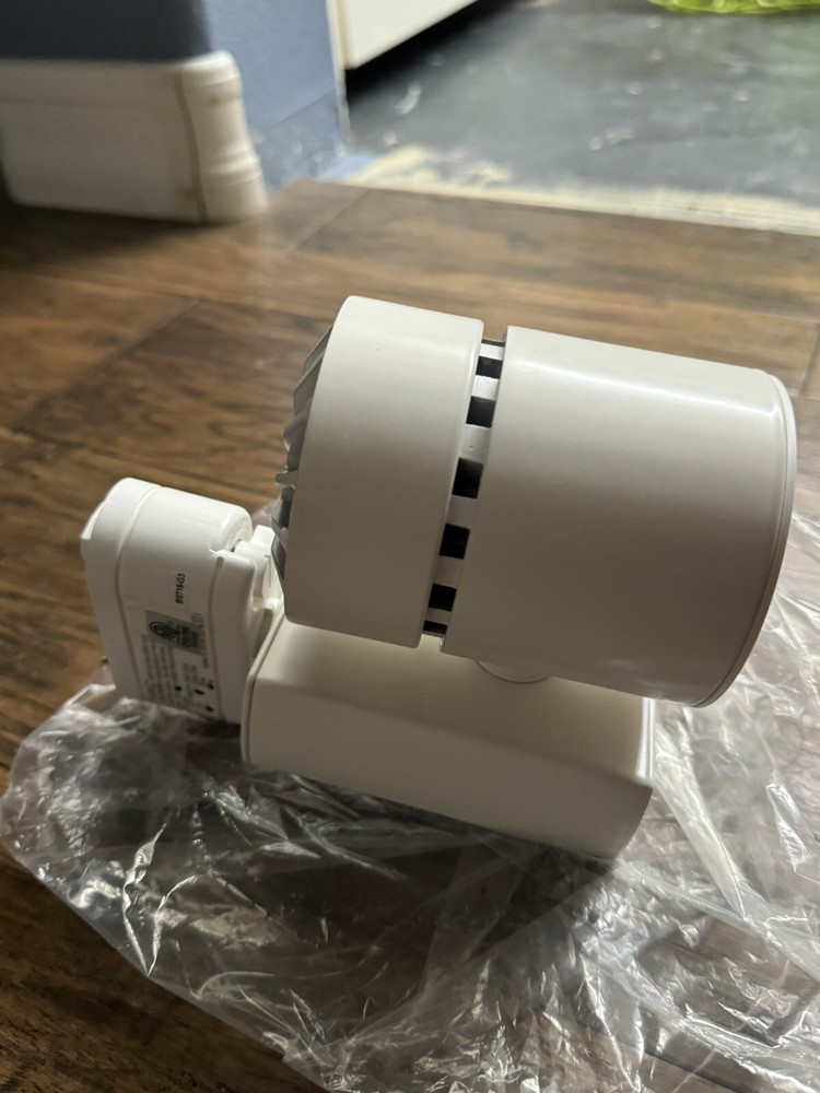 WAC lighting Track lights Model J-103f-840-wt