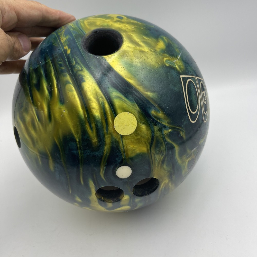 brunswick bowling ball Python 15.71 Lb.