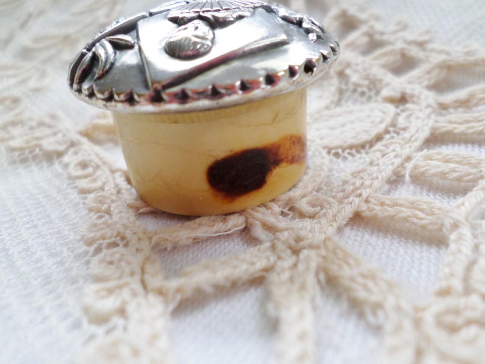 Antique Silver / Silverplate Top Chinese Scene Bone Pill Box