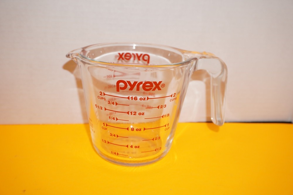 Pyrex Prepware 2-Cup Glass Measuring Cup