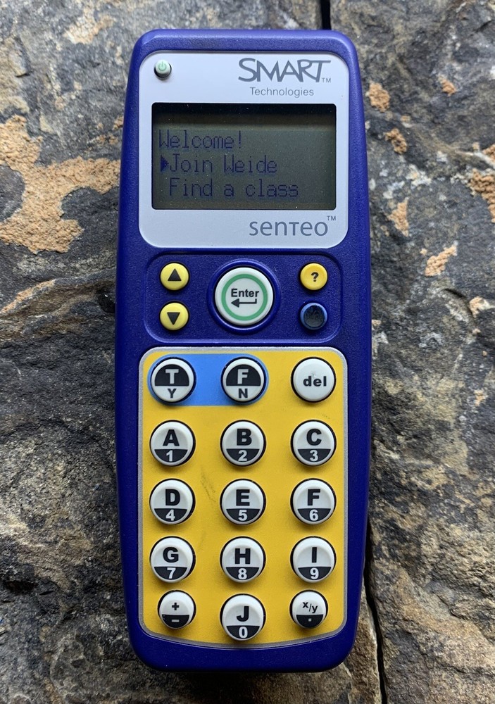 SMART Technologies Senteo Remote Clickers. 4 Total. Used