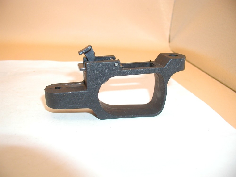 Unknown Make Air Rifle Y - Trigger Guard Assembly