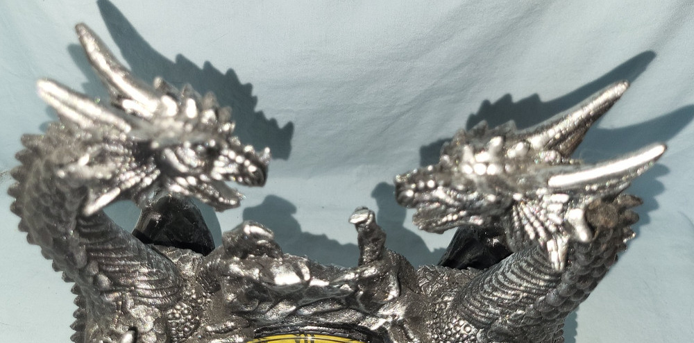 DWK Gothic Twin Dragons Table Clock