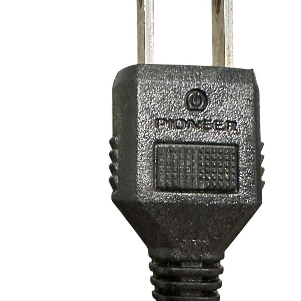 Pioneer PL-05 Front Loading Stereo Turntable POWERS ON - PARTS or Not Working