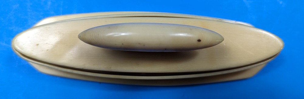 Celluloid Buffing Brush and Holder – 6”