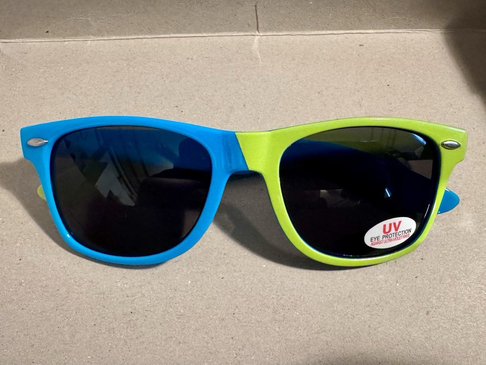 Sunglasses Blue & Green  Microsoft Windows Logo