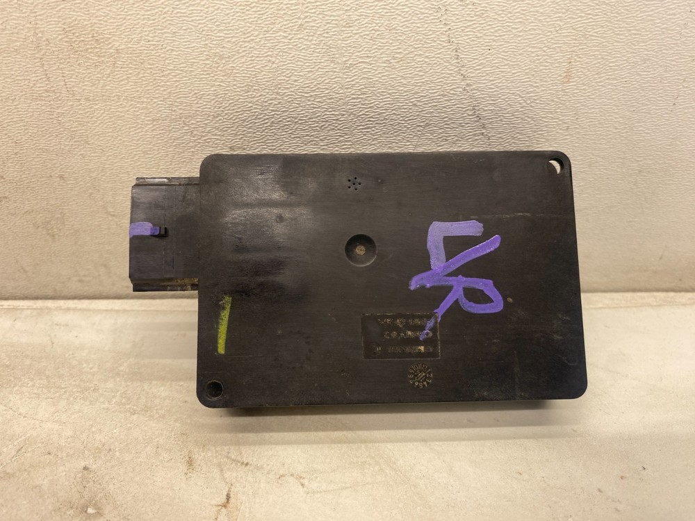 2013-2017 BUICK ENCLAVE LEFT OR RIGHT REAR SIDE BLIND SPOT SENSOR MODULE CONTROL