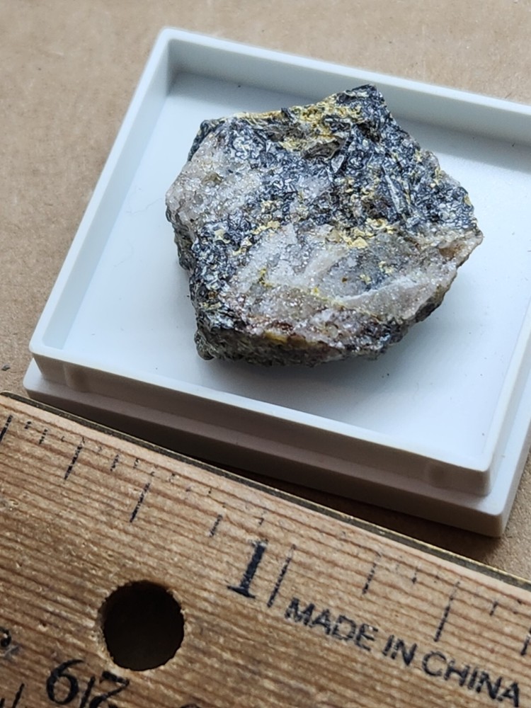 Beautiful Schumacherite specimen