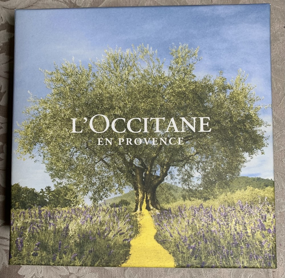 L'Occitane 1 Empty gift box wrapping kit -Different designs to choose from *NEW*