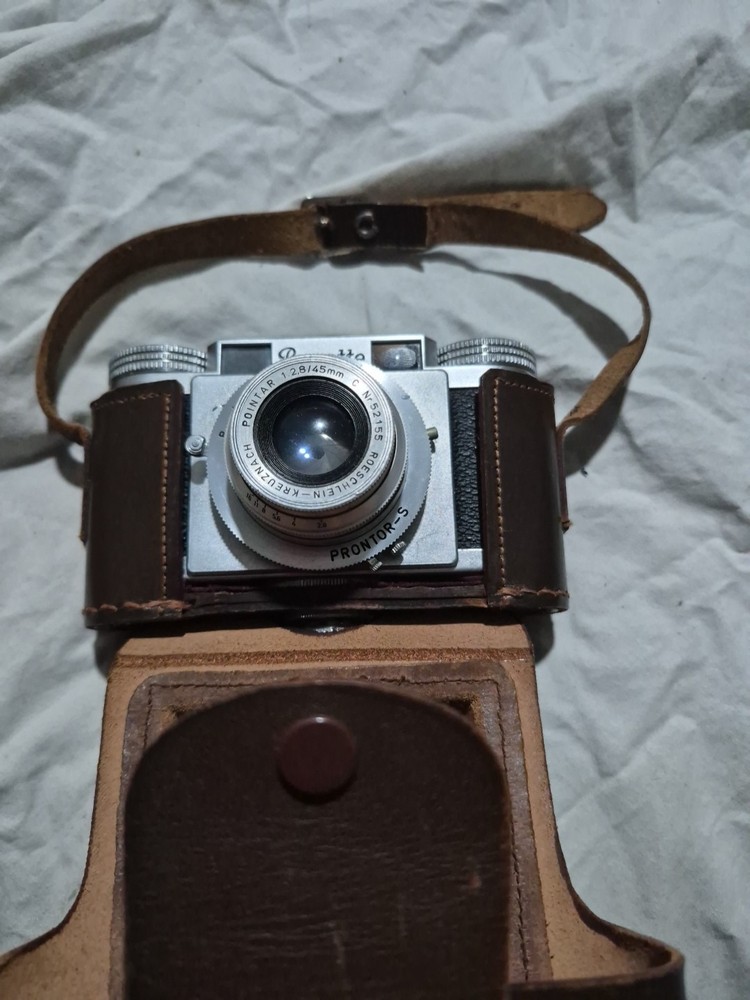 Zeiss Ikon Poxette Camera w Case