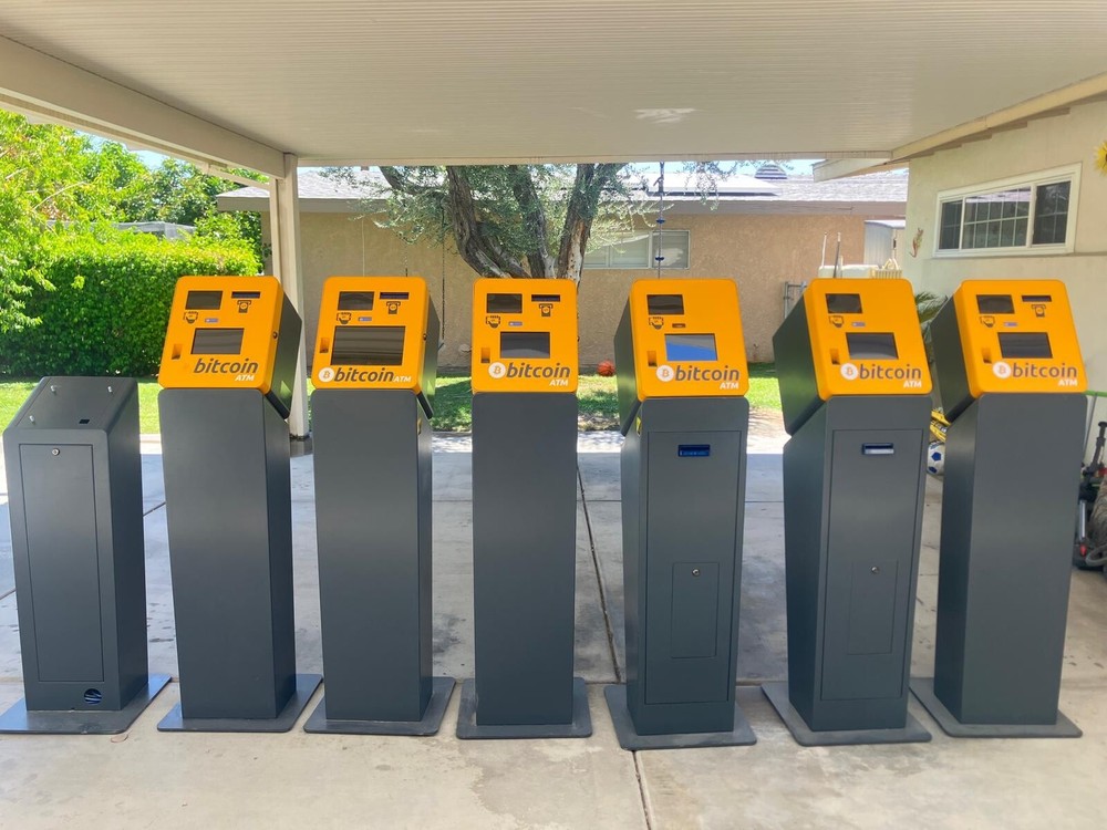 General Bytes atm machine/teller